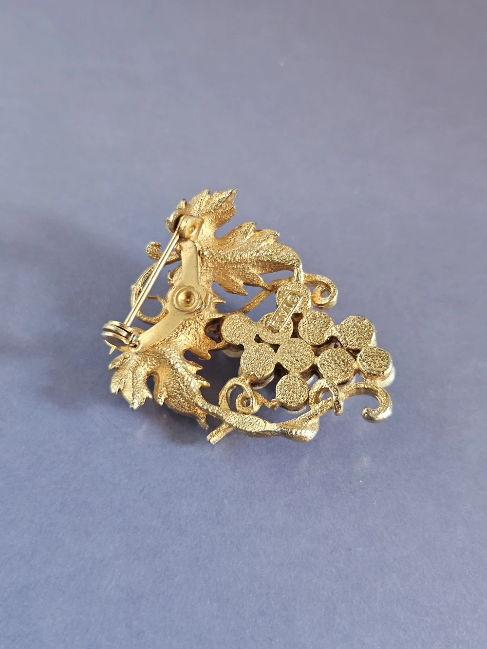 Vintage Roma Gold-Tone Pearl Grape Cluster Brooch